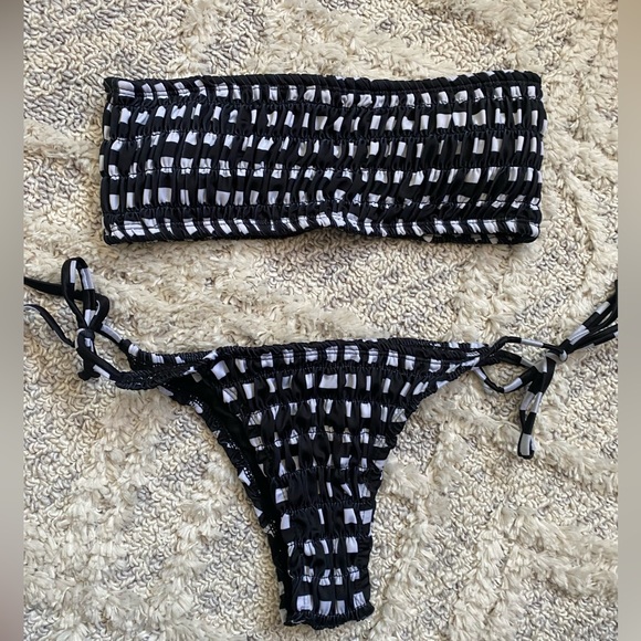 Gingham bikini - Picture 2 of 8